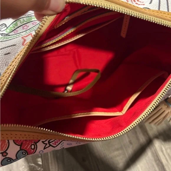 Dooney and Bourke Disney Paige Sac sketch - Picture 8 of 8